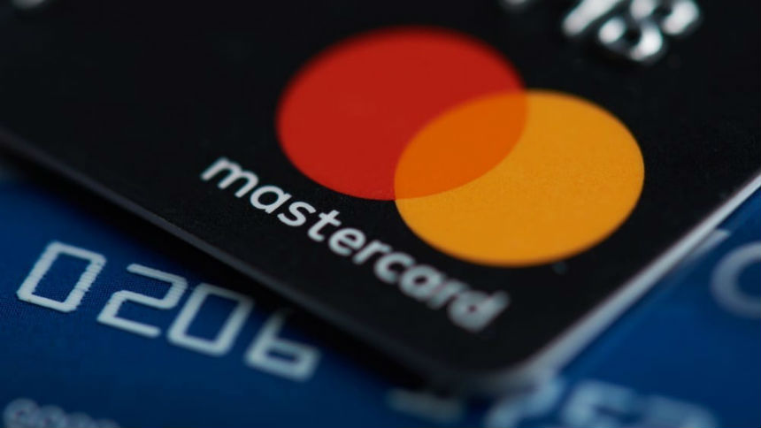 Mastercard lança solução de Inteligência Artificial para proteção contra ataques cibernéticos